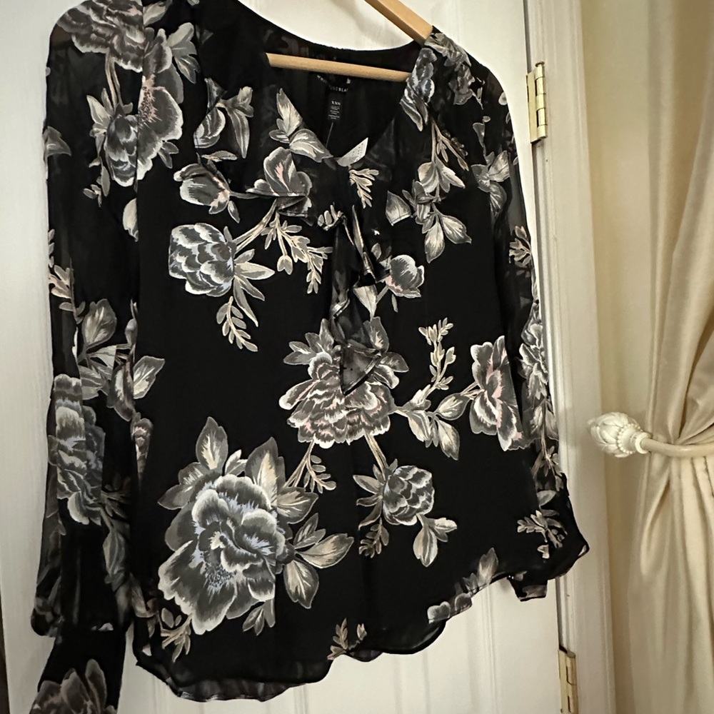 White House Black Market Black Floral Blouse